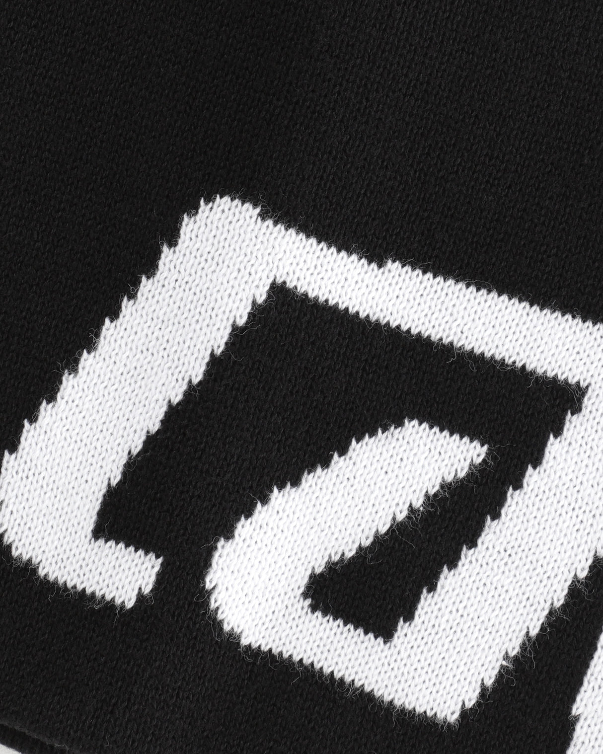 Beanie - Jacquard Logo