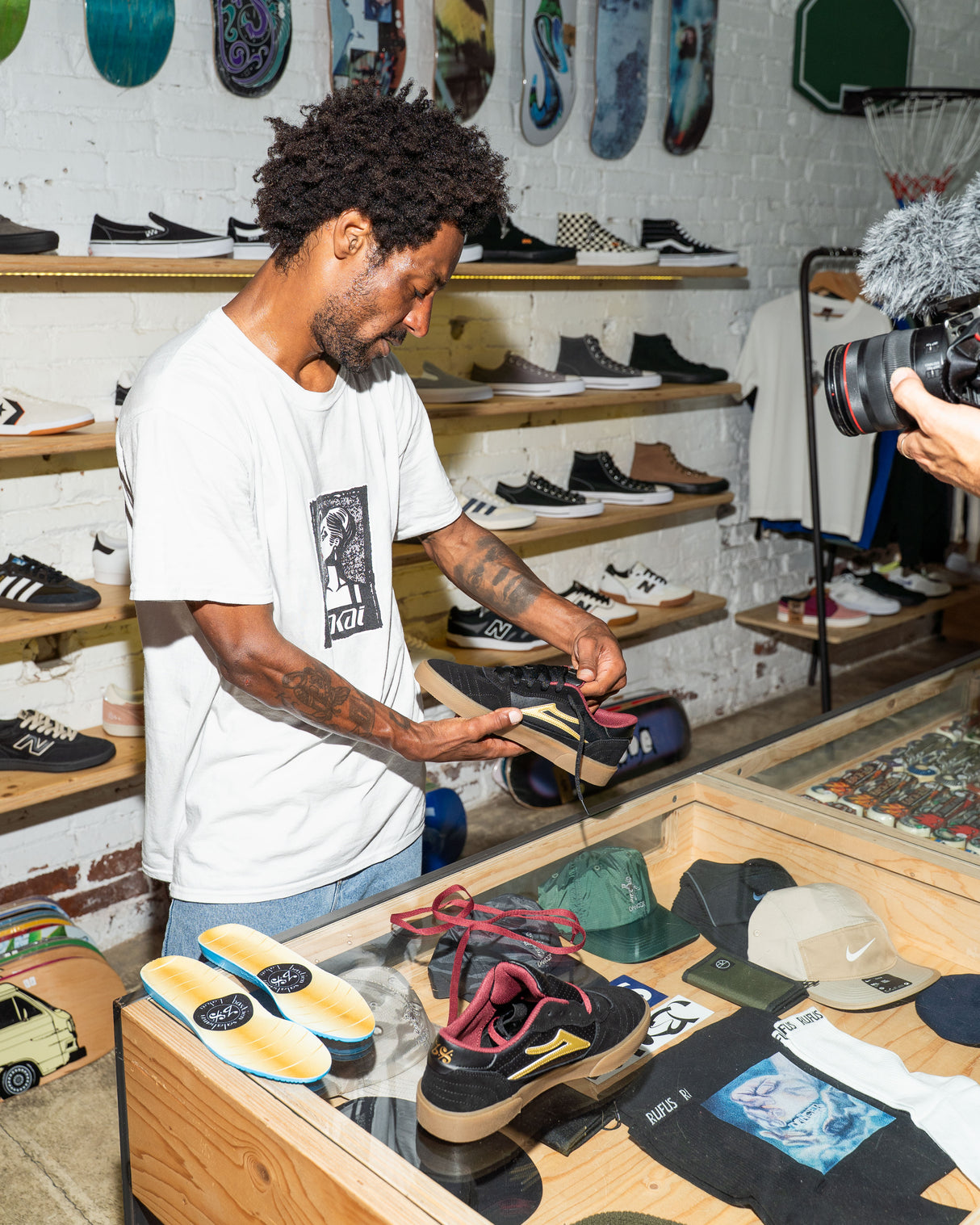 Cambridge - Bastien Salabanzi