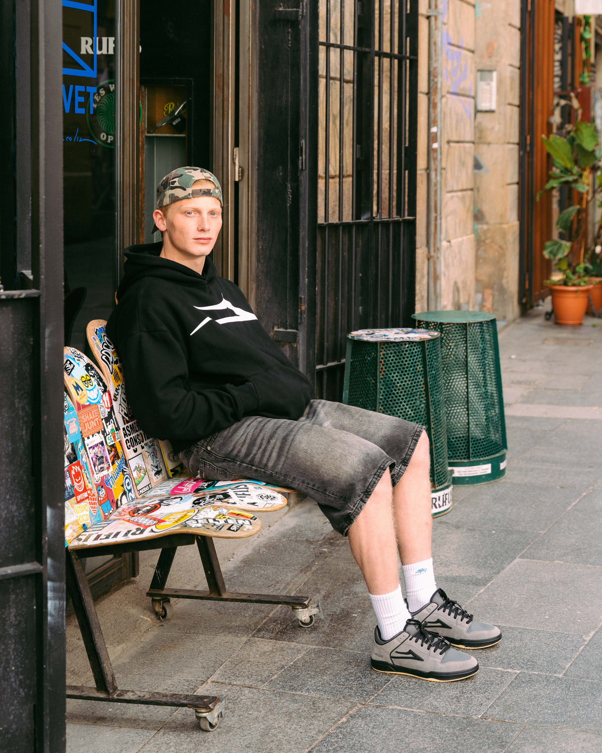 Telford Low - Roman Hager