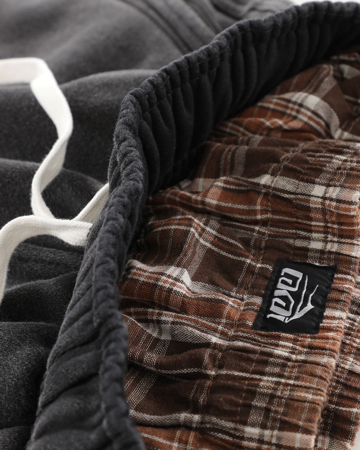 Double Waisted Sunfaded Sweatpants - Black