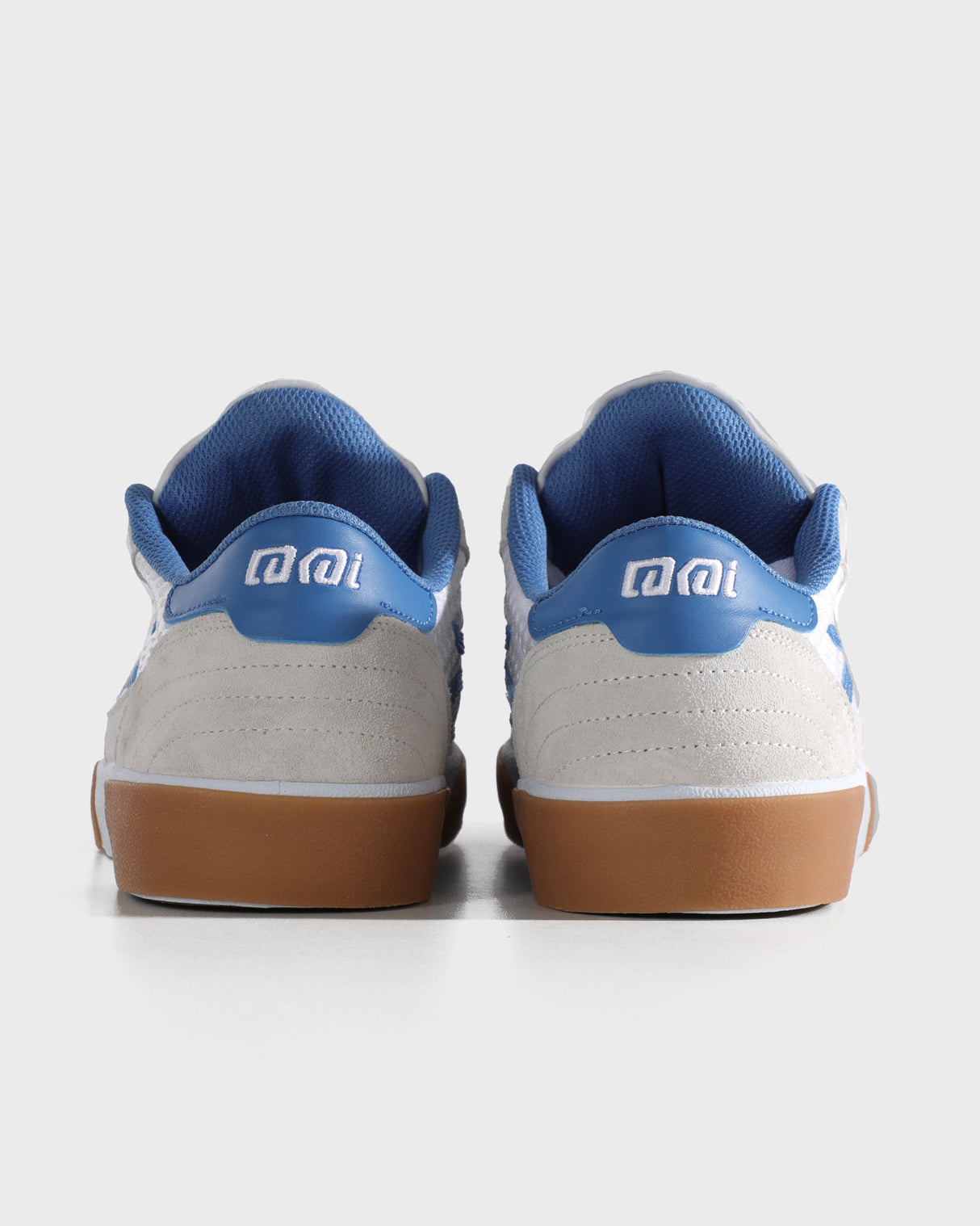 Cambridge - White Suede Parisian Gum