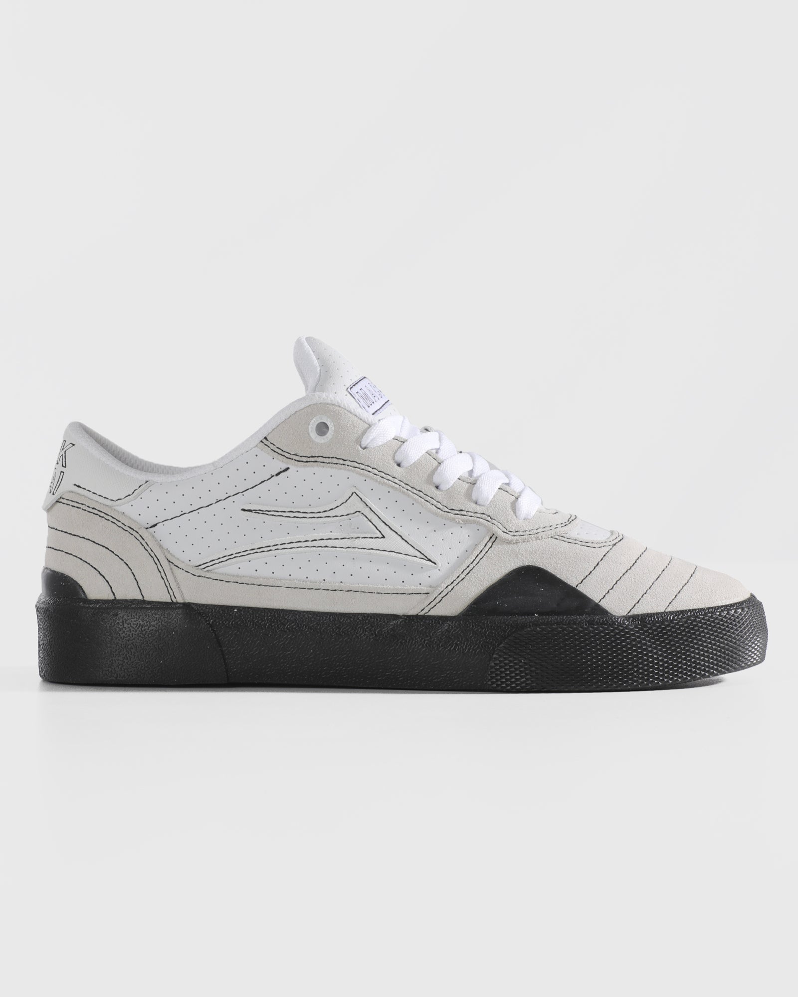 Lakia-Cambridge-Elite-