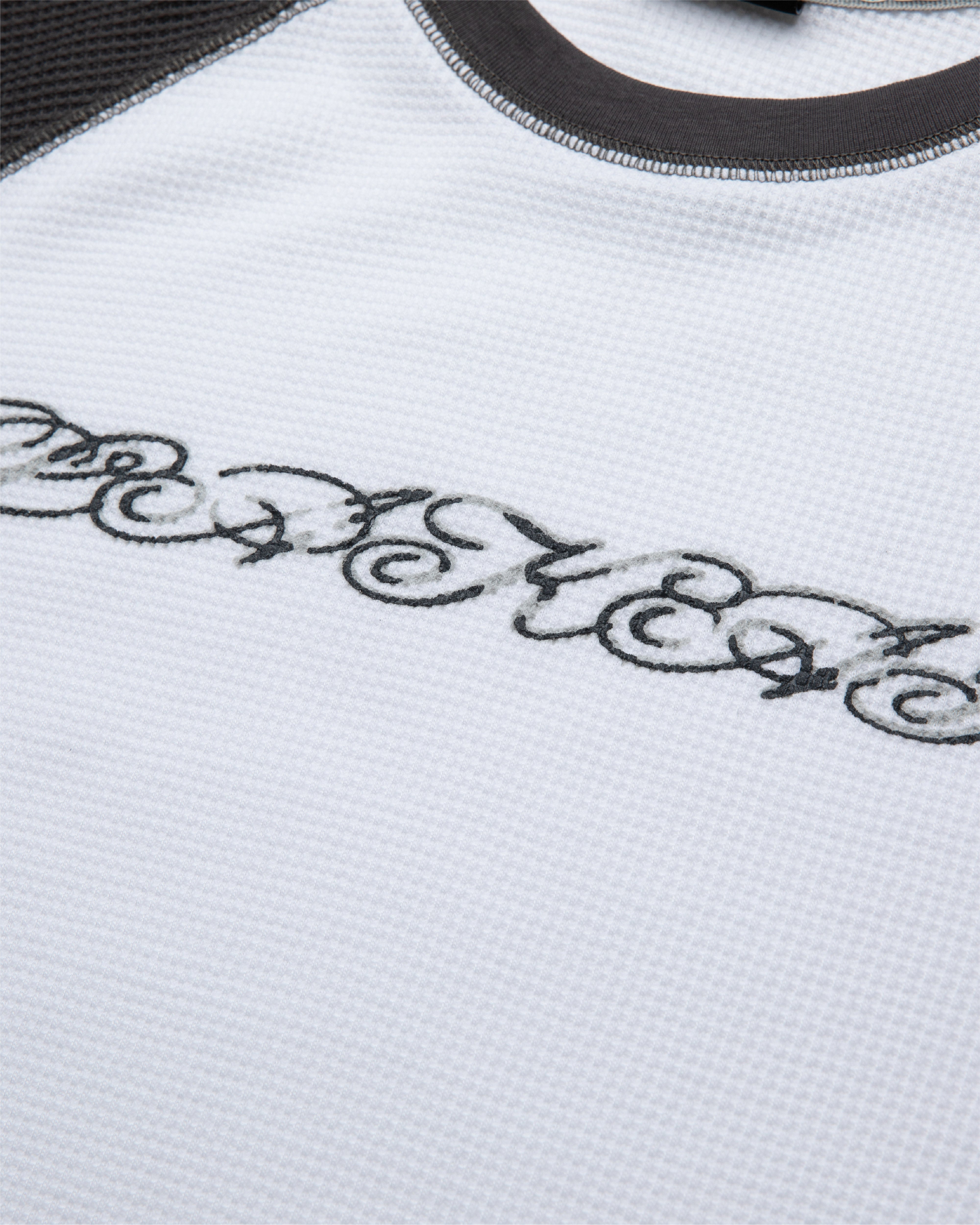 Longsleeve Raglan Waffle Shirt - White/Charcoal – Lakai Limited