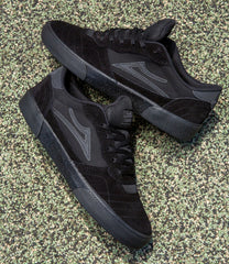 Cambridge - Black/Reflective Suede