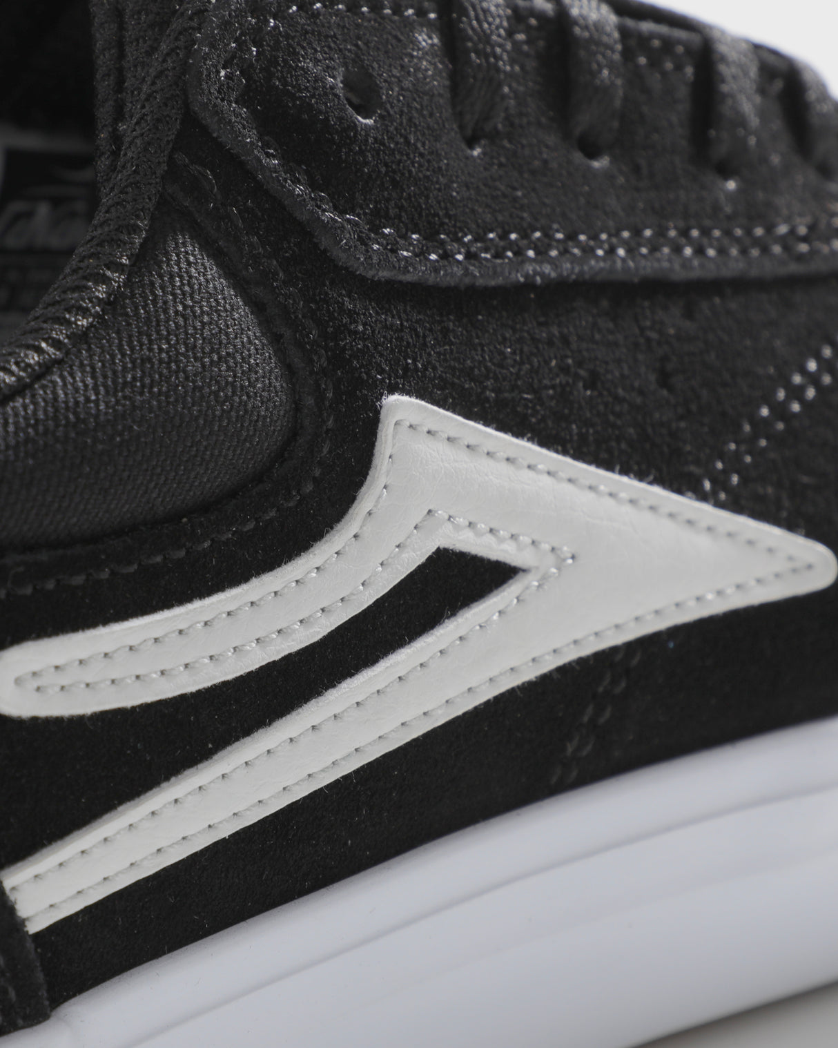 Griffin - Black Suede