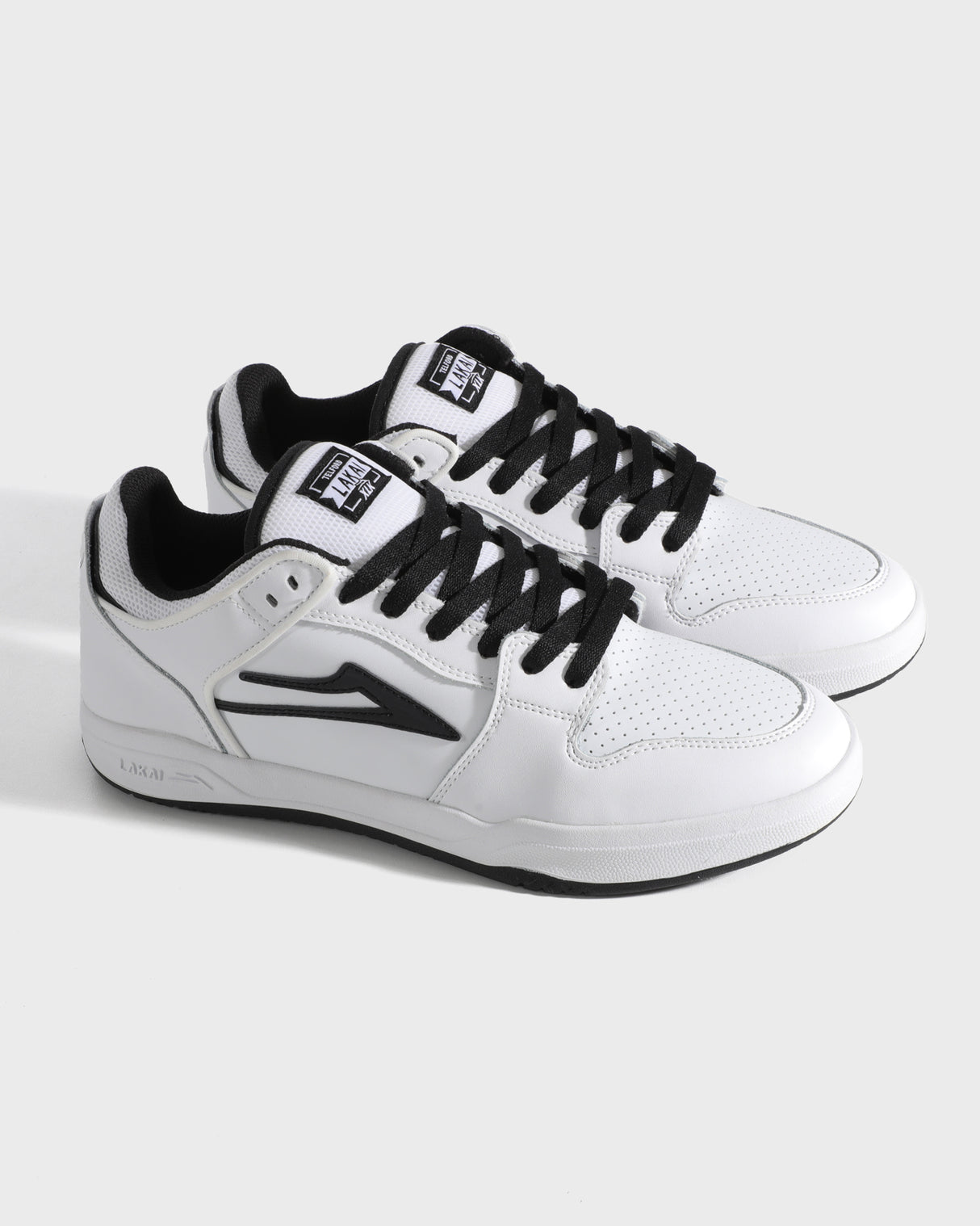 Telford Low  -  White/Black Leather